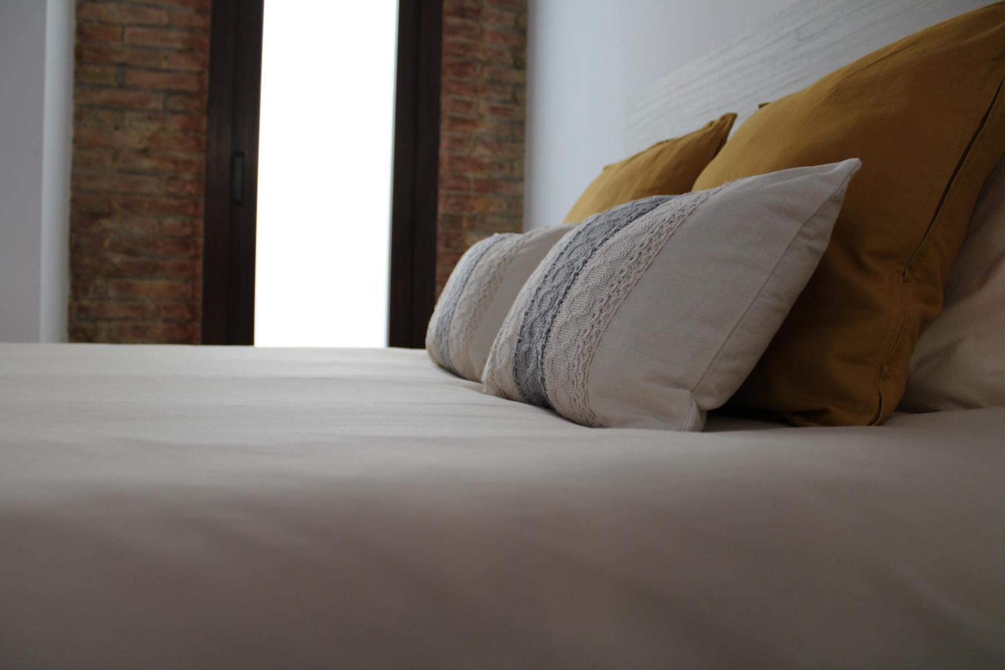 Las Arenas Suites 3 Playa Valencia Exteriör bild